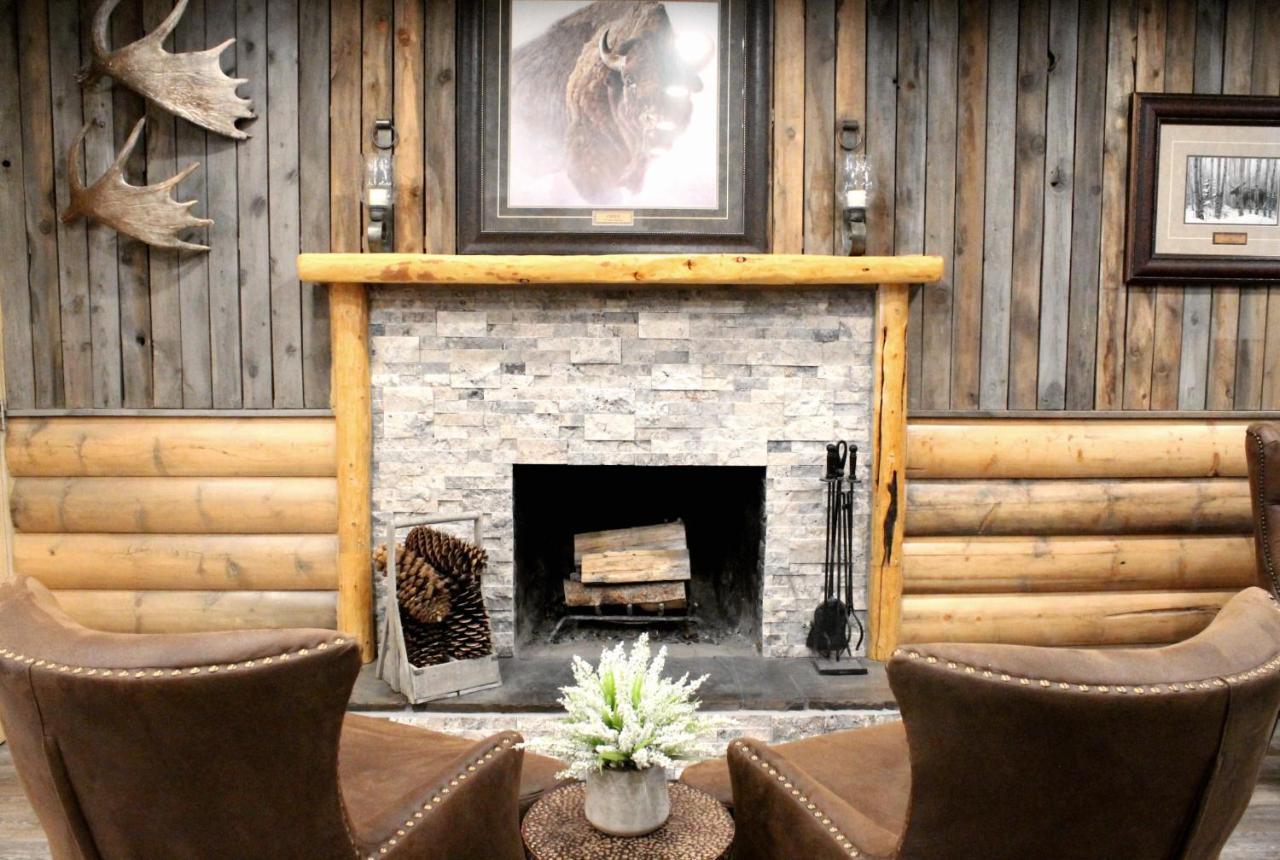 Moose Creek Inn West Yellowstone Eksteriør billede